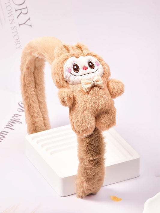 1 plush La bubu doll hair clasp